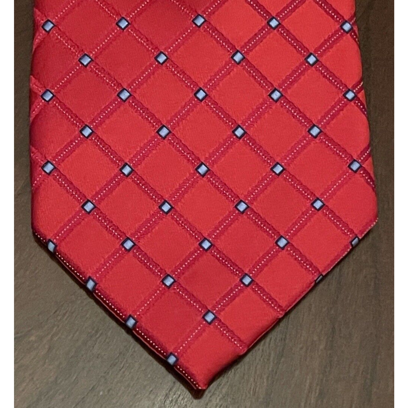 Izod Red 100% Polyester Men’s Neck Tie Made In China